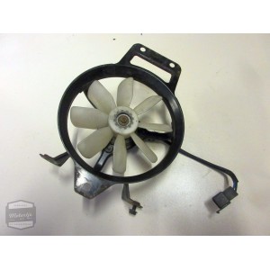 Kawasaki GPZ600R radiatorfan / koelvin